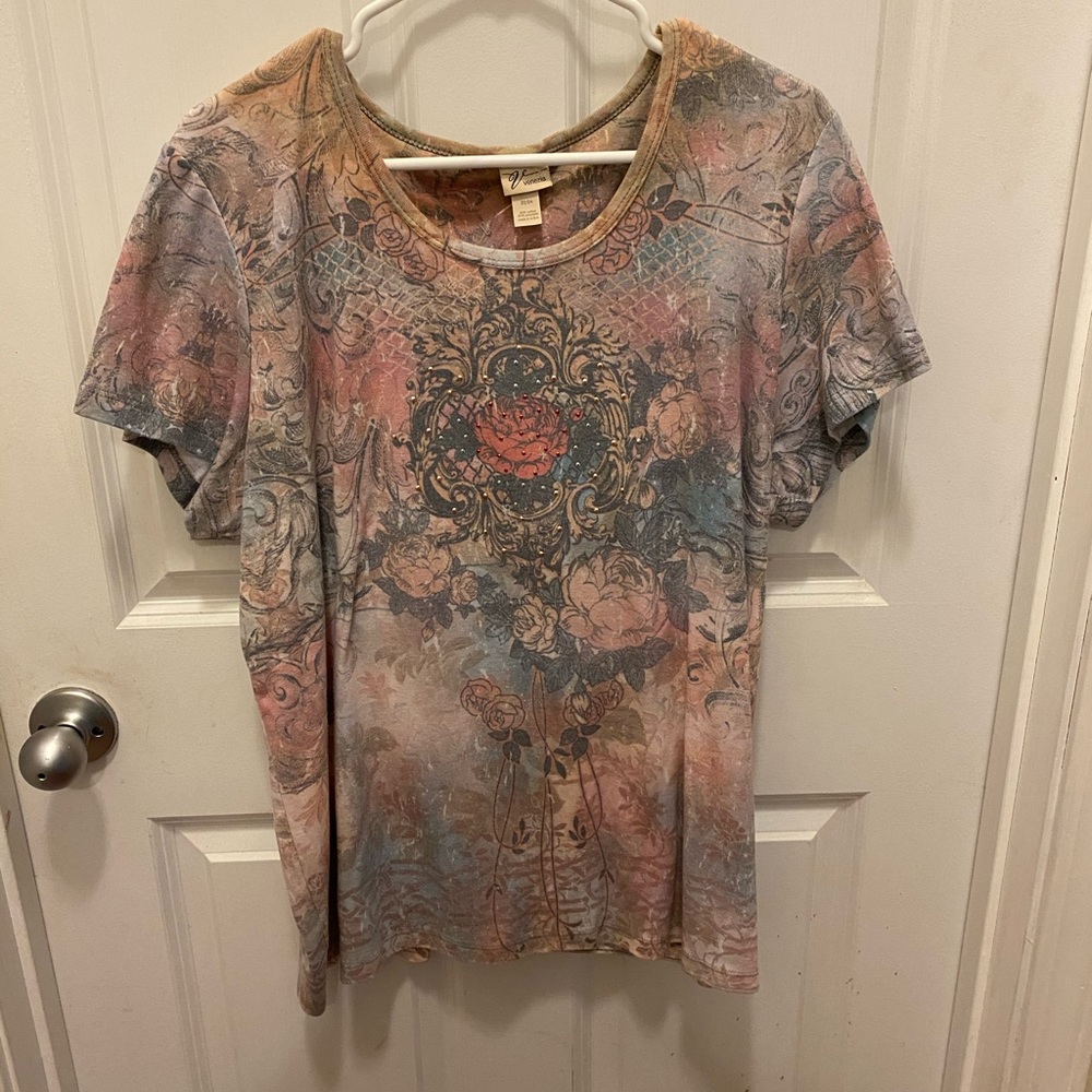 Really cute embellished tee